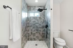 748 McKean St, Philadelphia, PA 19148 - Photo 33