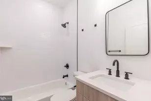 2339 N College Ave, Philadelphia, PA 19121 - Photo 9