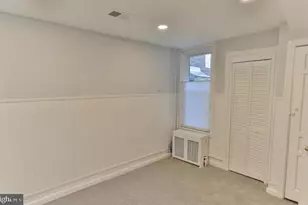 855 N 24th St, Philadelphia, PA 19130 - Photo 19