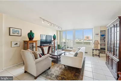 604 S Washington Square #2308, Philadelphia, PA 19106 - Photo 1