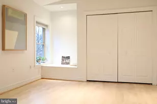 1631 Green St, Philadelphia, PA 19130 - Photo 7