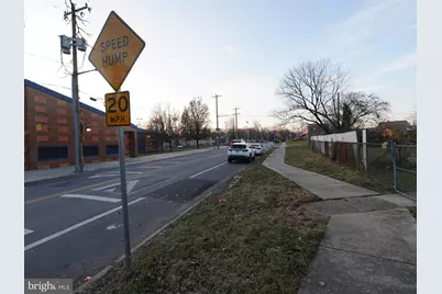 7627 Este Avenue, Philadelphia, PA 19153 - Photo 11