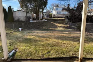 9304 Lansford St, Philadelphia, PA 19114 - Photo 17