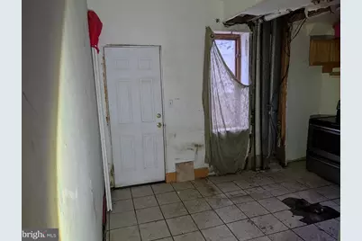 2865 N Leithgow Street, Philadelphia, PA 19133 - Photo 3