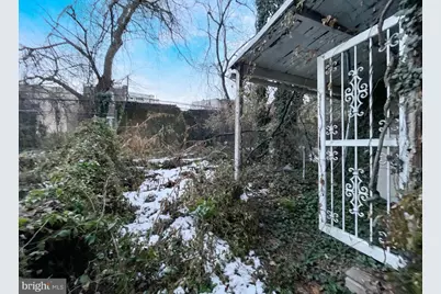 2112 W Ontario Street, Philadelphia, PA 19140 - Photo 15