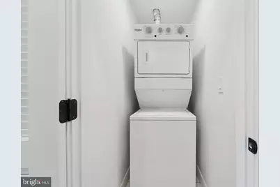 1806 E Moyamensing Avenue, Philadelphia, PA 19148 - Photo 13