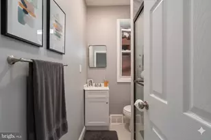 4938 Brown St, Philadelphia, PA 19139 - Photo 31