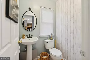 8619 Thomas Mill Terrace, Philadelphia, PA 19128 - Photo 11