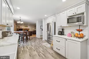 8619 Thomas Mill Terrace, Philadelphia, PA 19128 - Photo 9