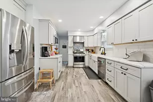 8619 Thomas Mill Terrace, Philadelphia, PA 19128 - Photo 7