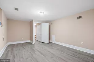 1906 Fairmount Ave, Philadelphia, PA 19130 - Photo 11