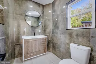 5736 Harbison Ave, Philadelphia, PA 19135 - Photo 25