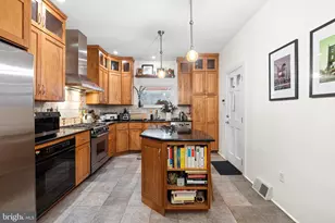 2629 Aspen St, Philadelphia, PA 19130 - Photo 9