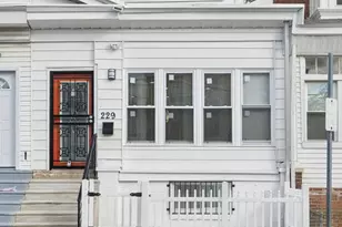 229 S 55th St, Philadelphia, PA 19139 - Photo 13