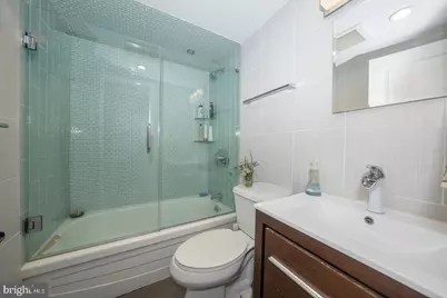 1919 Chestnut Street #1919, Philadelphia, PA 19103 - Photo 15