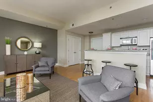 230 N 21st St, Philadelphia, PA 19103 - Photo 5