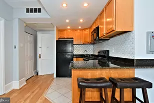 1324 Locust St, Philadelphia, PA 19107 - Photo 27