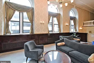 1324 Locust St, Philadelphia, PA 19107 - Photo 11