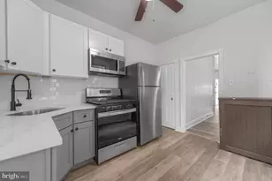 5328 Hedge St, Philadelphia, PA 19124 - Photo 7