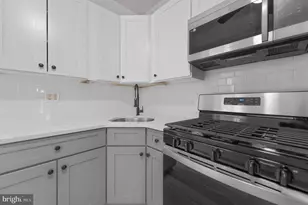 5328 Hedge St, Philadelphia, PA 19124 - Photo 5