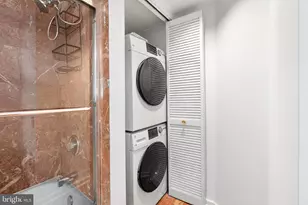 2001 Hamilton St, Philadelphia, PA 19130 - Photo 15