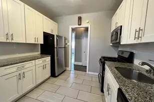 2031 Locust St, Philadelphia, PA 19103 - Photo 7