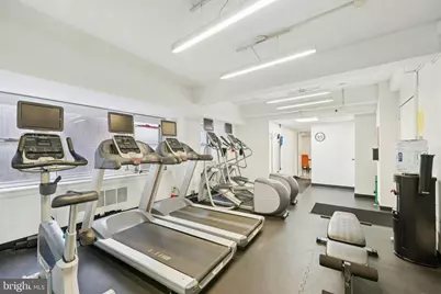 220 W Rittenhouse Square #8B, Philadelphia, PA 19103 - Photo 27