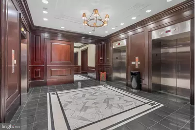 219 S 18th Street #404, Philadelphia, PA 19103 - Photo 17