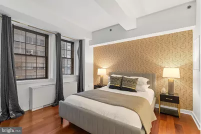 219 S 18th Street #404, Philadelphia, PA 19103 - Photo 5