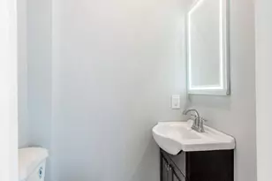 2209 Dreer St, Philadelphia, PA 19125 - Photo 7