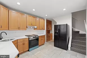 619 S 42nd St, Philadelphia, PA 19104 - Photo 11