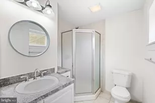 619 S 42nd St, Philadelphia, PA 19104 - Photo 25