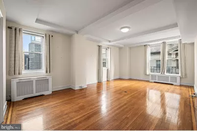 1901 Walnut Street #17F, Philadelphia, PA 19103 - Photo 5