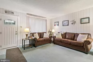 4245 J St, Philadelphia, PA 19124 - Photo 3