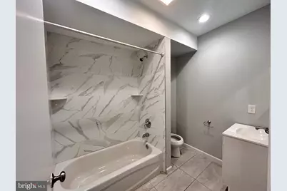 401-3 W Norris Street #5, Philadelphia, PA 19122 - Photo 3