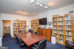 313 S 16th St, Philadelphia, PA 19102 - Photo 25