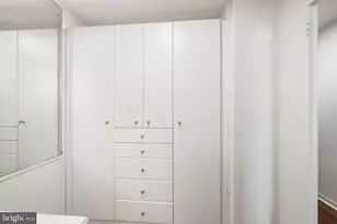 604 S Washington Square, Philadelphia, PA 19106 - Photo 23