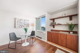 604 S Washington Square, Philadelphia, PA 19106 - Photo 7