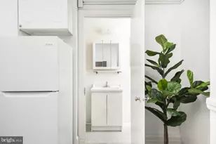 1229 Chestnut St, Philadelphia, PA 19107 - Photo 15