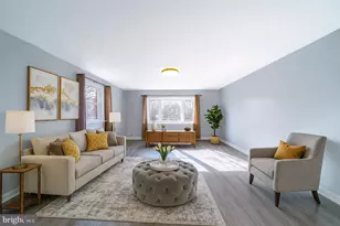 2923 Teesdale St, Philadelphia, PA 19152 - Photo 9