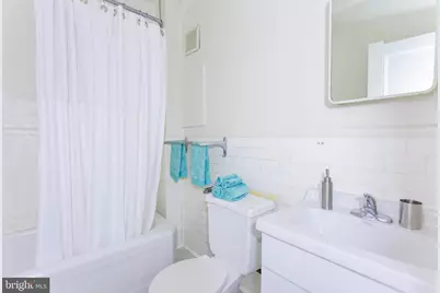 1229 Chestnut Street #803, Philadelphia, PA 19107 - Photo 5