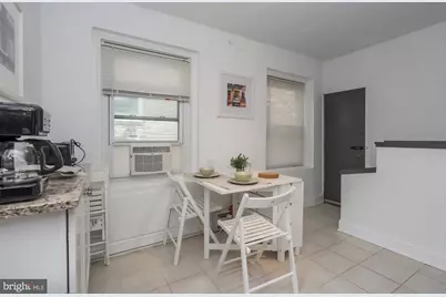 1413 Lombard Street #2R, Philadelphia, PA 19146 - Photo 5