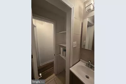 1413 Lombard Street #2R, Philadelphia, PA 19146 - Photo 15