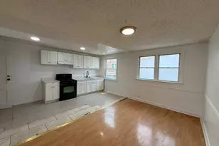 1243 Hellerman St, Philadelphia, PA 19111 - Photo 5