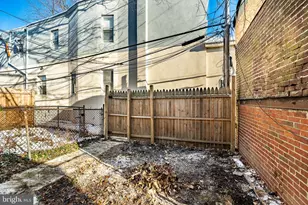 617 S 61st St, Philadelphia, PA 19143 - Photo 9