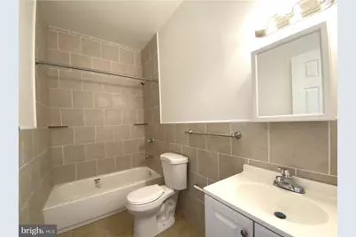 1913 W Diamond Street, Philadelphia, PA 19121 - Photo 7