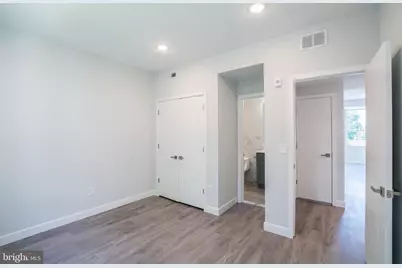 2649 Titan Street #UNIT B, Philadelphia, PA 19146 - Photo 13