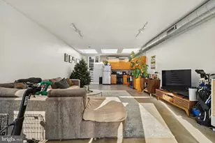 2420 Trenton Ave, Philadelphia, PA 19125 - Photo 5