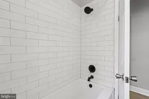 308 S 56th St, Philadelphia, PA 19143 - Photo 23