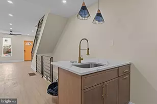 2122 E Birch St, Philadelphia, PA 19134 - Photo 5